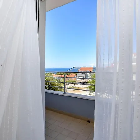 Apartment Prcela 2 *