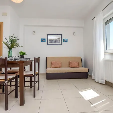 Apartment Prcela 2 Dolac