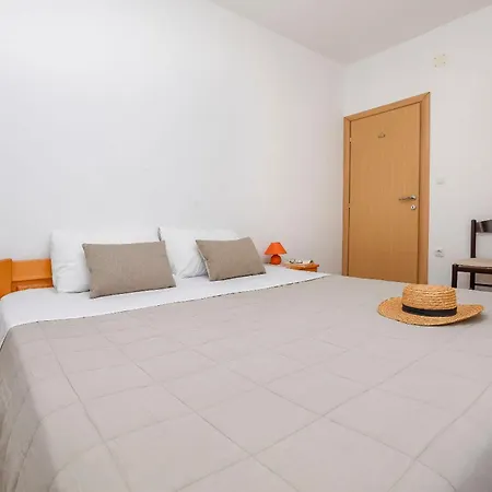 Apartment Prcela 2